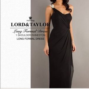 1 SWAROVSKI SHOULDER LONG BLACK EVENING GOWN